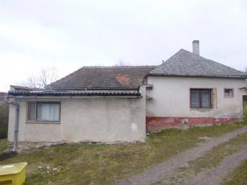 Rodinný dům č.p. 57 v obci Běhařovice, okres Znojmo
