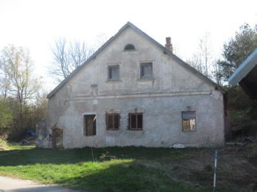 Prodej rodinného domu (na pozemku ve vlastnictví státu) v obci Lodhéřov