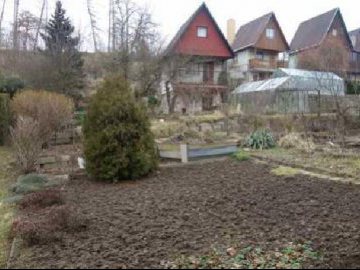 Chata se zahradou v obci Třebíč, k.ú. Ptáčov 
